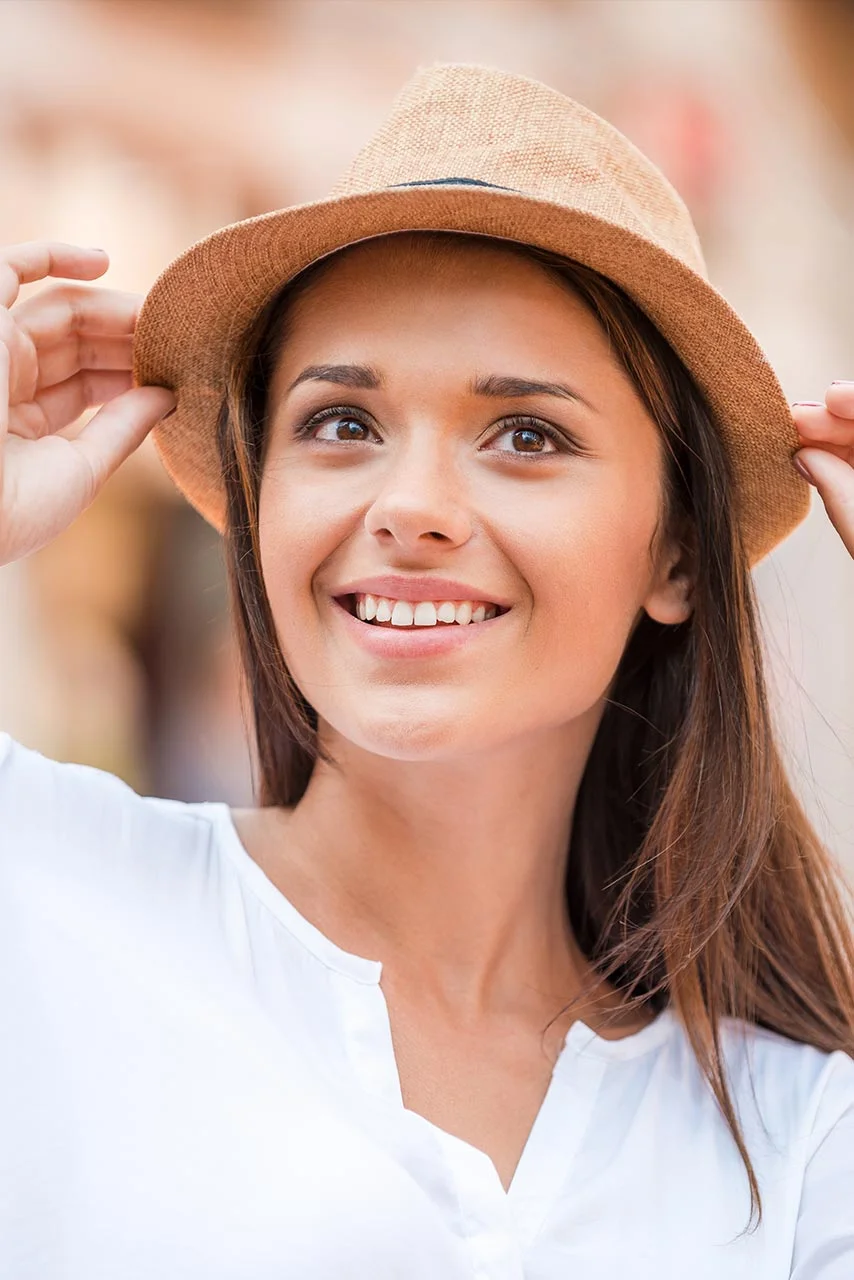 trendy-beauty-beautiful-young-woman-adjusting-her-2023-11-27-04-53-22-utc.jpg